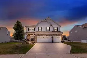 20 Thoreau Dr, Ashville, OH 43103