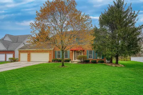 7334 Crossett Ct, Canal Winchester, OH 43110