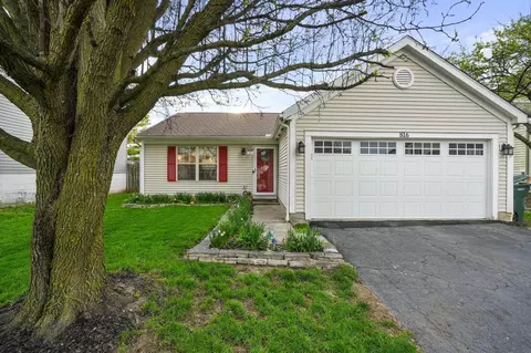 816 Bledsoe Dr, Galloway, OH 43119