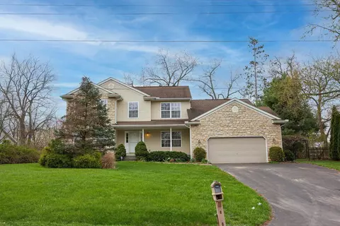 55 E Scioto Dr, Powell, OH 43065