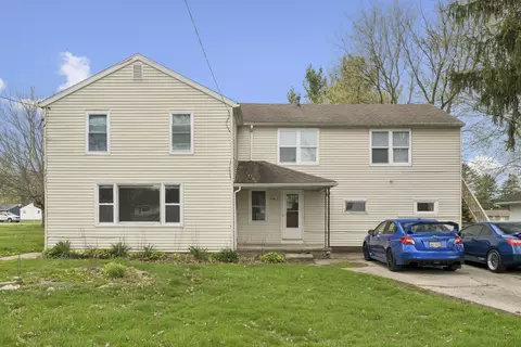 108 S 8th St, Hebron, OH 43025