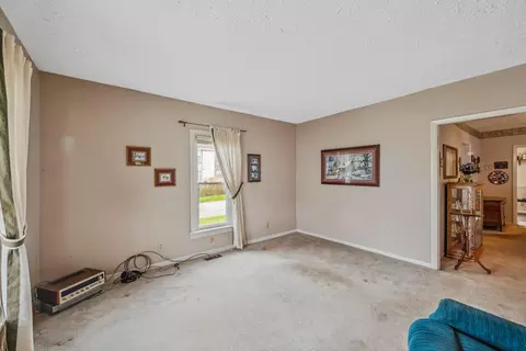 263 Hane Ave, Marion, OH 43302 photo 7