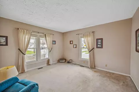 263 Hane Ave, Marion, OH 43302 photo 5