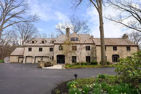 5420 Clark State Rd, Columbus, OH 43230