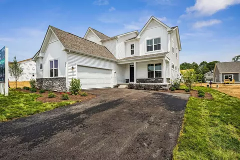 315 Reign Way, Pataskala, OH 43062