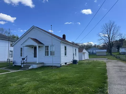 858 W Hubert Ave, Lancaster, OH 43130