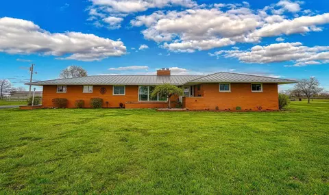 18760 Clarks Run Rd, Mount Sterling, OH 43143