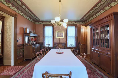 Dining - 115 E Wheeling St, Lancaster, OH 43130 photo 3 of 3