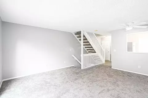 5631 Barney Ln #43D, Columbus, OH 43235