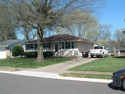 62 Fieldpoint Rd, Heath, OH 43056
