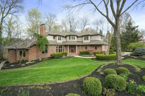10518 Cardigan Ridge Pl, Powell, OH 43065