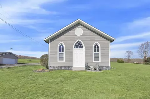 6173 Licking Valley Rd, Frazeysburg, OH 43822
