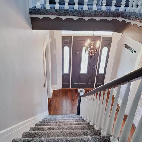 425 E Main St, Circleville, OH 43113 photo 12