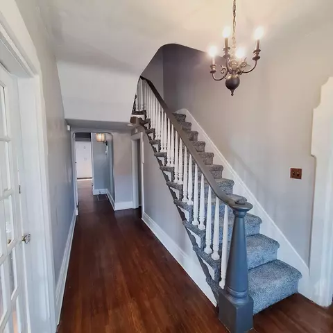 425 E Main St, Circleville, OH 43113 photo 11