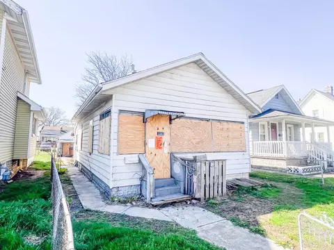 1043 Bellows Ave, Columbus, OH 43223