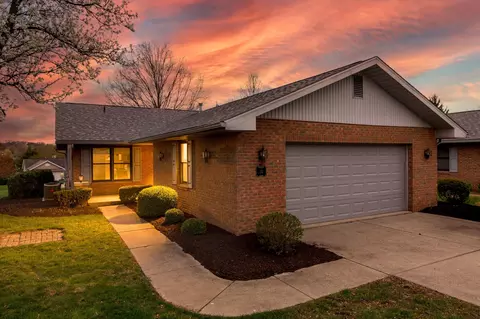 111 Vernonview Ct, Mount Vernon, OH 43050
