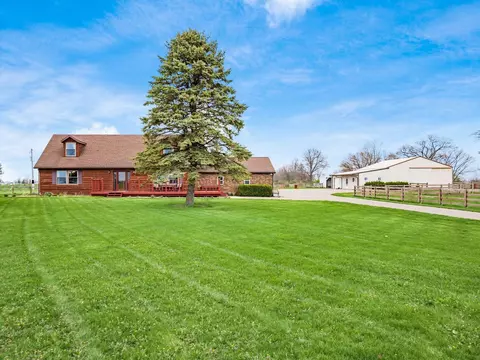15350 Davis Rd, Mount Sterling, OH 43143