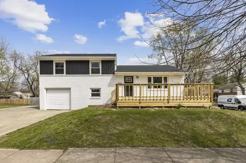 1494 Country Club Rd, Columbus, OH 43227