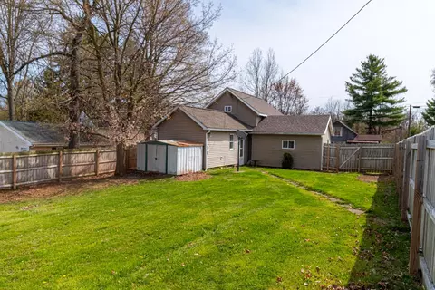 20 E Walnut St, Marengo, OH 43334 photo 10