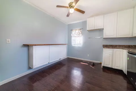 20 E Walnut St, Marengo, OH 43334 photo 14