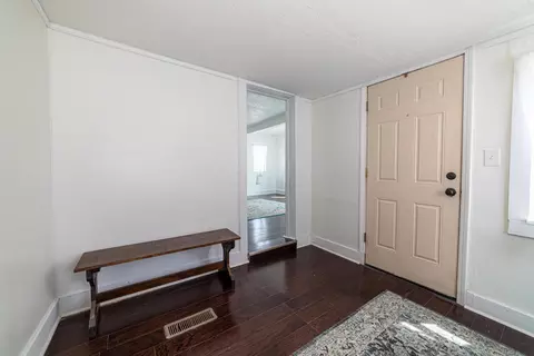 20 E Walnut St, Marengo, OH 43334 photo 11
