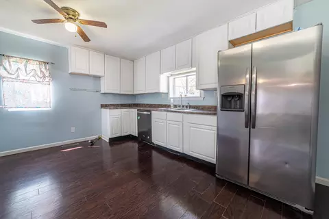 20 E Walnut St, Marengo, OH 43334 photo 13