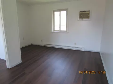 Living - 416 Cedar Heights Rd, Circleville, OH 43113 photo 2 of 2