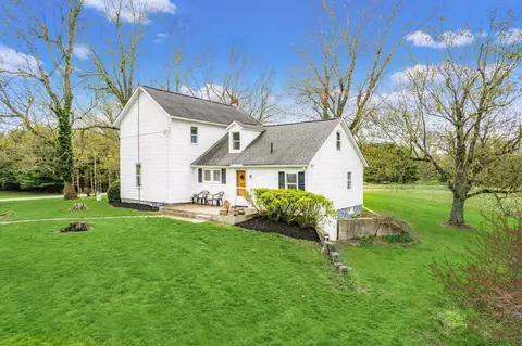 3526 Blacks Rd, Hebron, OH 43025