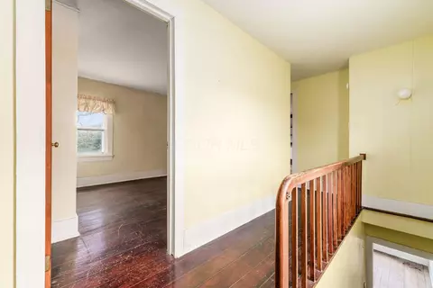 Entry Way - 3526 Blacks Rd, Hebron, OH 43025 photo 1 of 1