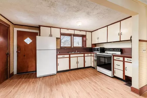 Kitchen - 3526 Blacks Rd, Hebron, OH 43025 photo 1 of 3