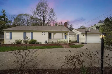 1337 N High St, Lancaster, OH 43130 photo 1