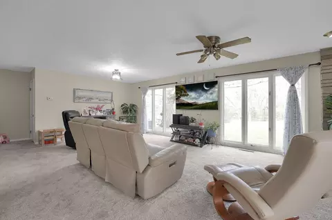 1337 N High St, Lancaster, OH 43130 photo 11