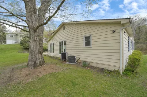 1337 N High St, Lancaster, OH 43130 photo 27