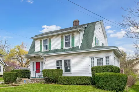 218 E Washington Ave, Marion, OH 43302 photo 2