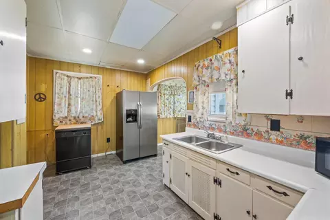 218 E Washington Ave, Marion, OH 43302 photo 16