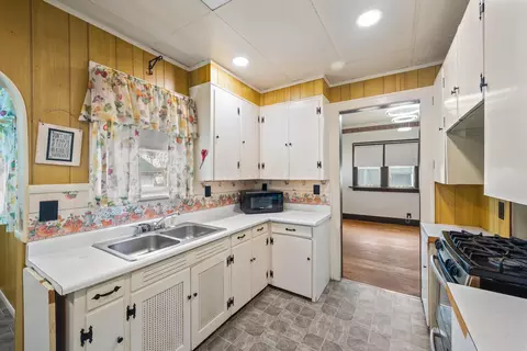 218 E Washington Ave, Marion, OH 43302 photo 14