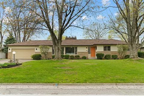 3885 Overdale Dr, Columbus, OH 43220