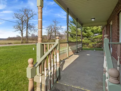 435 W County Line Rd, Springfield, OH 45502 photo 4