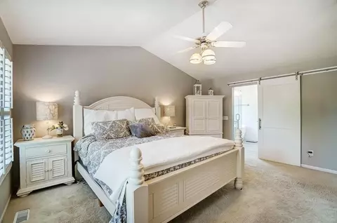 Bedroom - 7457 Maynooth Dr, Dublin, OH 43017 photo 2 of 11