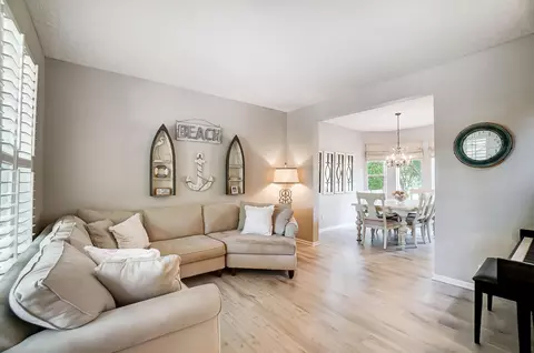 Living - 7457 Maynooth Dr, Dublin, OH 43017 photo 6 of 6
