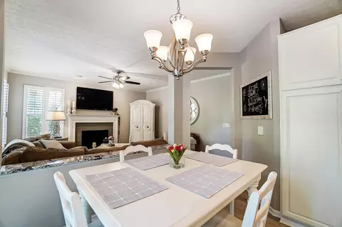 Dining - 7457 Maynooth Dr, Dublin, OH 43017 photo 2 of 5