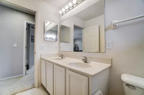 Bath - 7457 Maynooth Dr, Dublin, OH 43017 photo 12 of 14