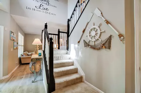 Entry Way - 7457 Maynooth Dr, Dublin, OH 43017 photo 3 of 5