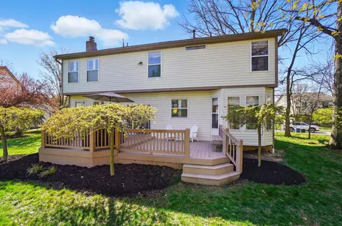 Exterior - 7457 Maynooth Dr, Dublin, OH 43017 photo 3 of 7