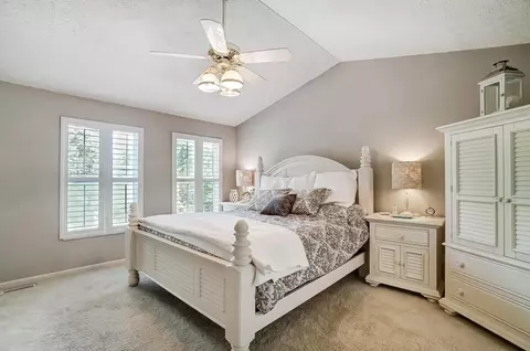 Bedroom - 7457 Maynooth Dr, Dublin, OH 43017 photo 1 of 11