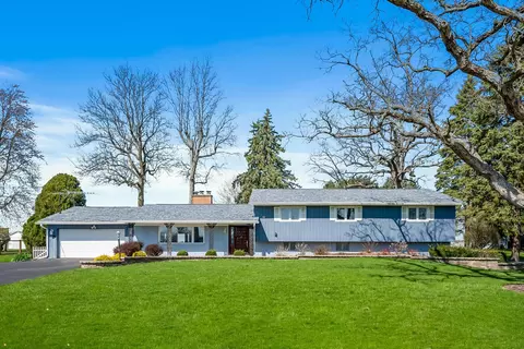 1245 Forest Hill Dr, Marion, OH 43302