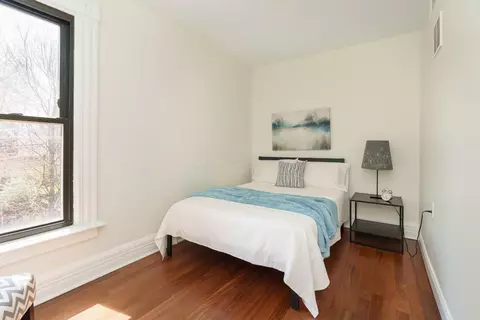 Bedroom - 183 E 1st Ave, Columbus, OH 43201 photo 4 of 5