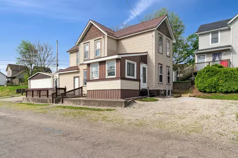 9 S 11th St, Newark, OH 43055
