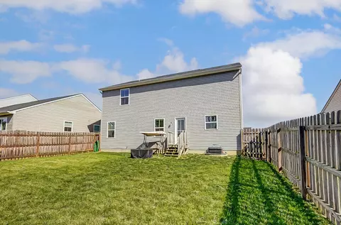 Exterior - 207 S Tuttle Rd, Springfield, OH 45505 photo 2 of 9