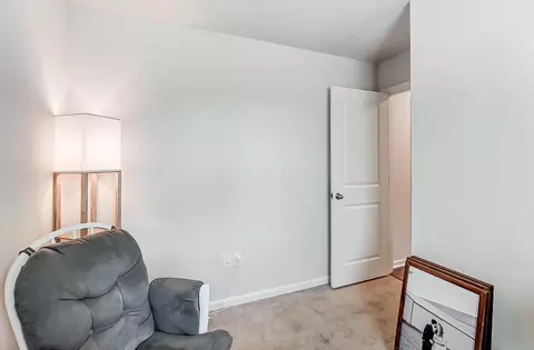Bedroom - 207 S Tuttle Rd, Springfield, OH 45505 photo 1 of 7